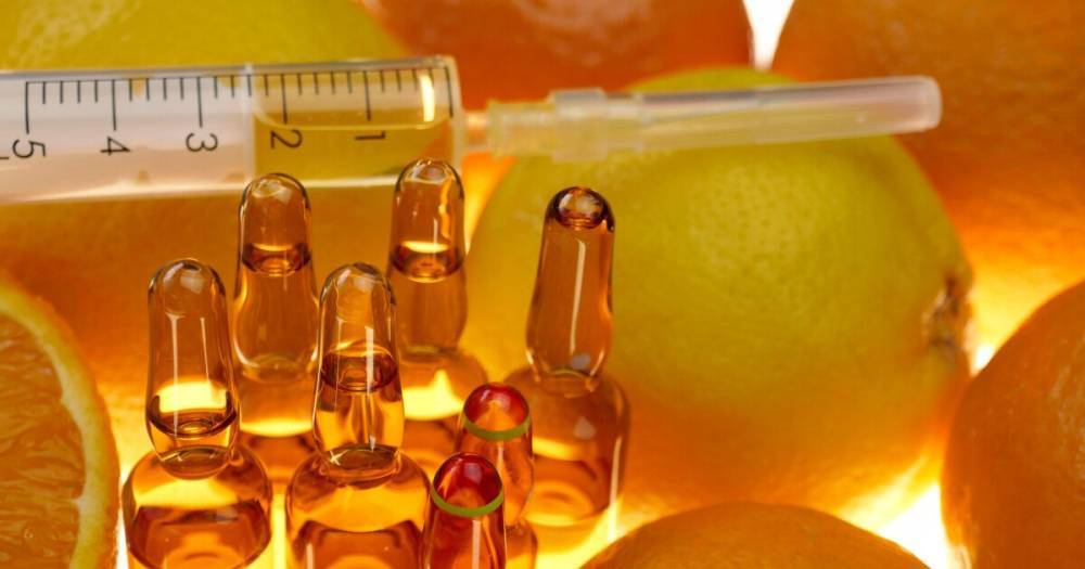 В ЦОЗ объяснили, в чем на самом деле польза витамина С и развеяли популярный миф