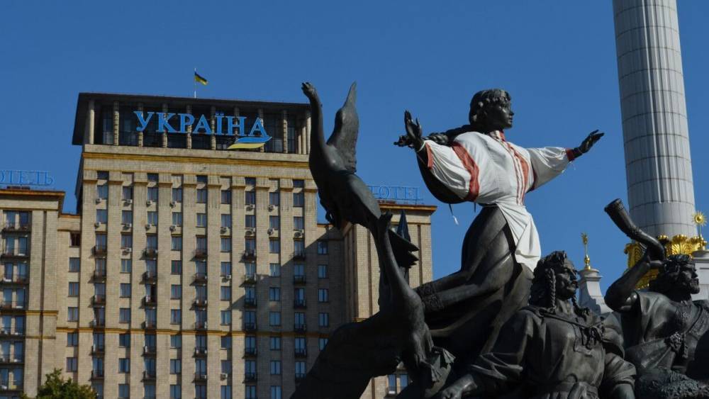 Сенатор Карасин рассказал, чего добивается Киев обострением ситуации в Донбассе
