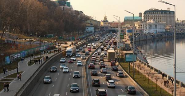 &quot;Дешевле на Полтаву&quot;: Uber, Uklon и Bolt объяснили, почему в Киеве взлетели цены на такси