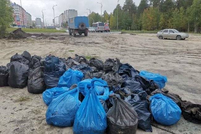 Систему контроля за движением мусоровозов создадут в России