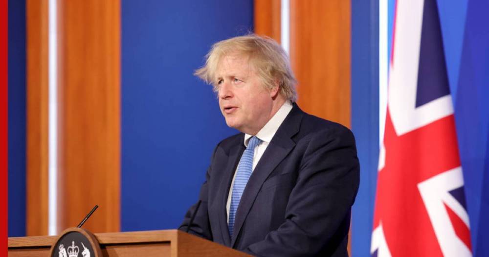 Премьер Великобритании Джонсон пообещал в первый день ослабления локдауна отправиться в паб