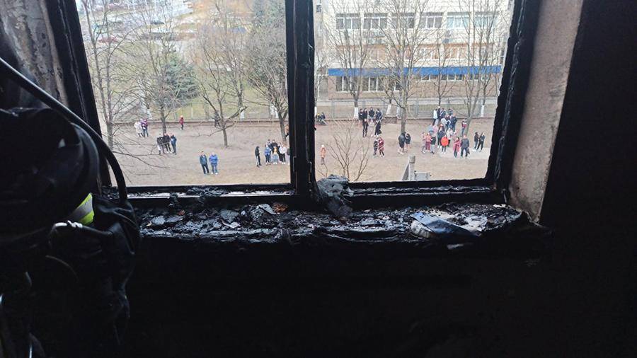 150 человек эвакуировали из-за пожара в общежитии в Минске