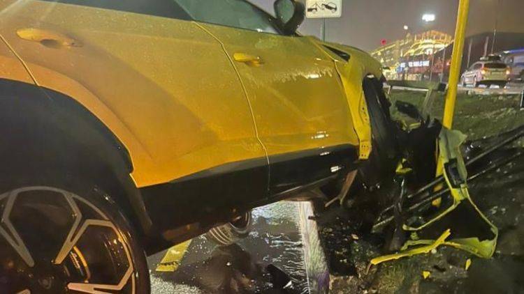 В Сочи разбили кроссовер Lamborghini за несколько миллионов