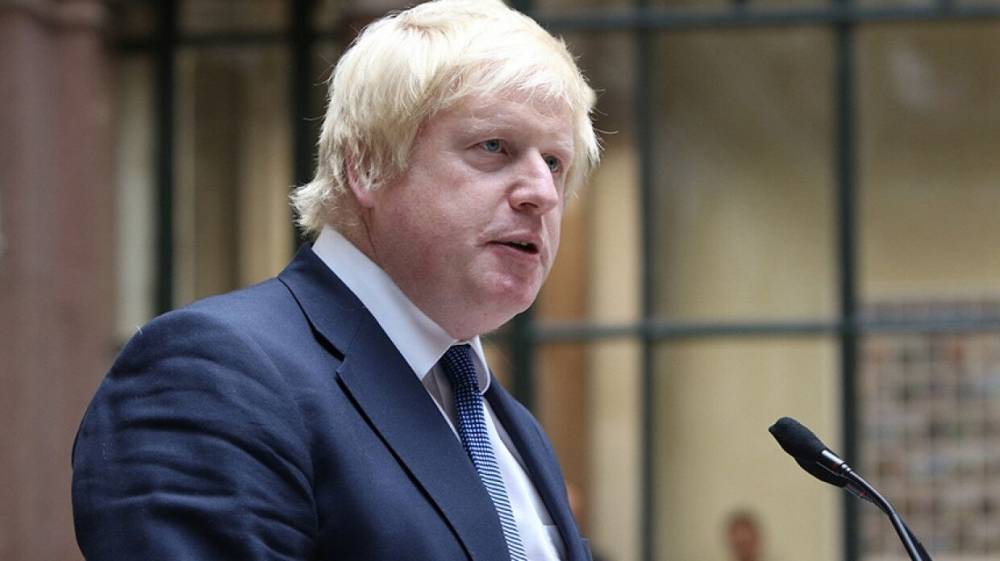 Британский премьер сообщил о смягчении ограничений по коронавирусу