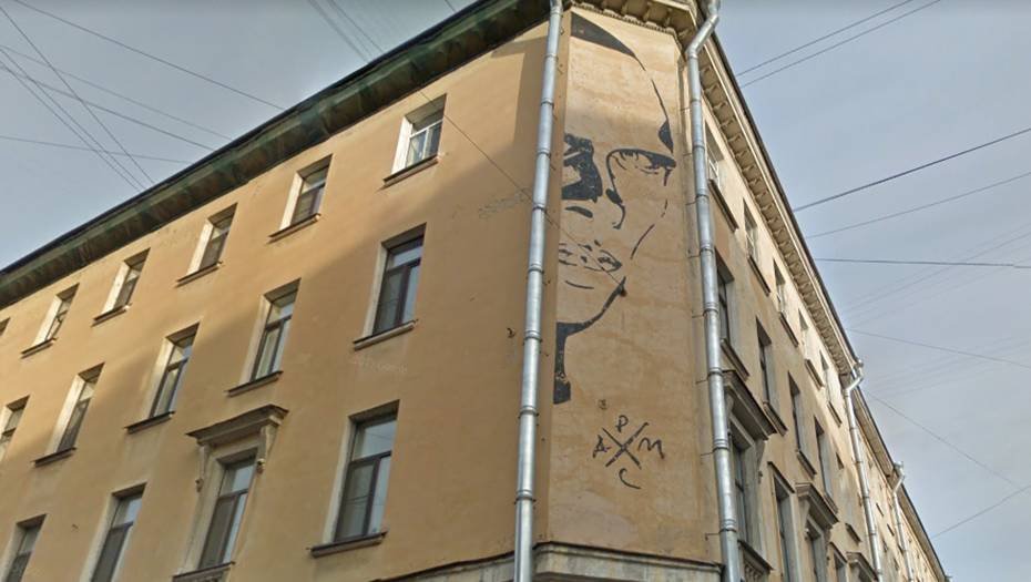 Граффити с Хармсом в Петербурге могут сохранить за счет авторов