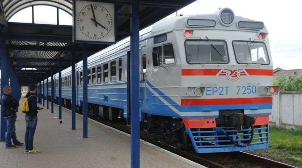 В УЗ сообщили, когда возобновится железнодорожное сообщение «Львов - Ровно»