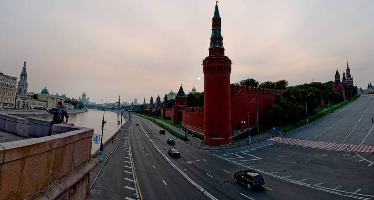 Кремль отказался звать иностранных лидеров на московский парад Победы