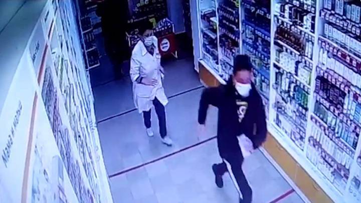 В Уфе из аптеки грабители похитили антивирусные средства и попали на видео