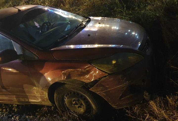 Неадекватный водитель повредил несколько машин в городе Кудрово