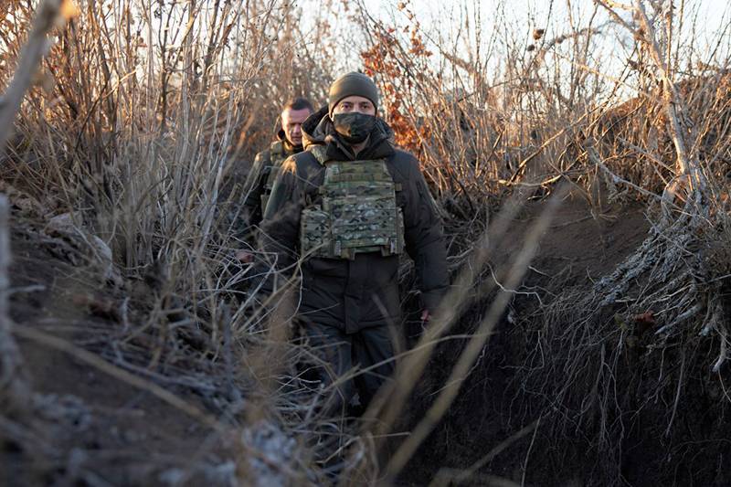 Зеленский приехал в Донбасс на фоне обострения ситуации в регионе