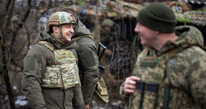 Зеленский прибыл в Донбасс на фоне эскалации ситуации