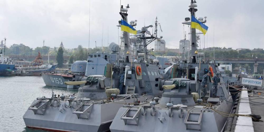 Украина внезапно начала учения в Черном море во время перехода туда российских кораблей