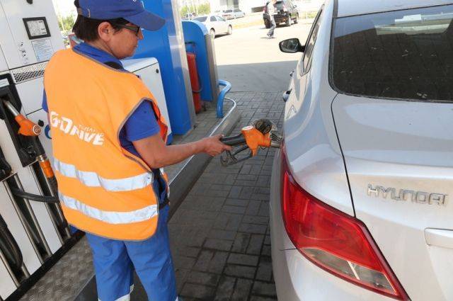 Цены на бензин за три месяца выросли больше, чем за весь 2020 год
