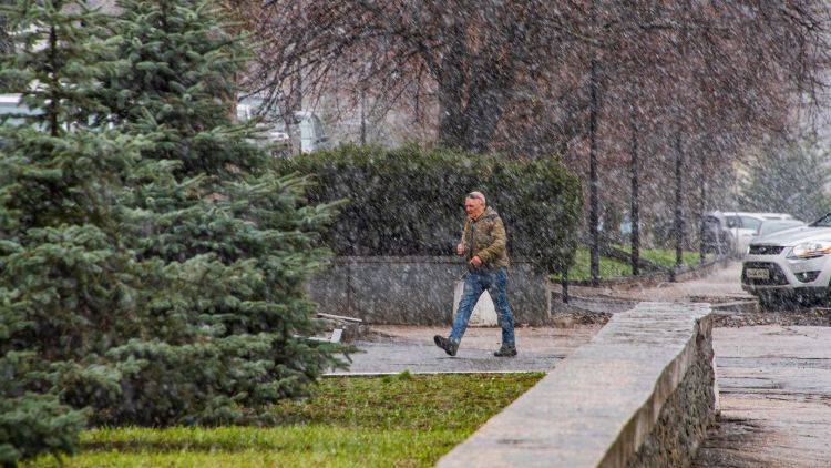 Когда на смену снегу в Крым придет потепление и дожди