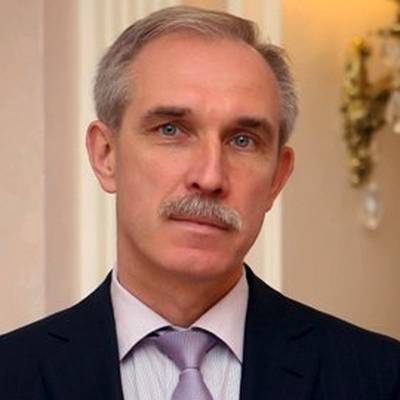Владимир Путин принял отставку ульяновского губернатора Сергея Морозова