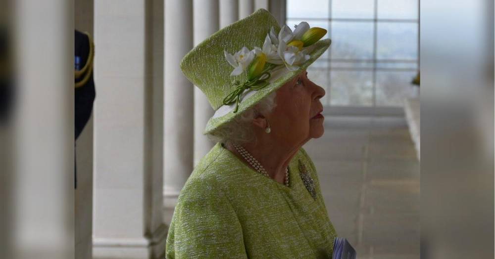 Кондитер, которая испекла торт на свадьбу принца Уильяма и Кейт Миддлтон, рассказала о смутившей ее шутке королевы Елизаветы