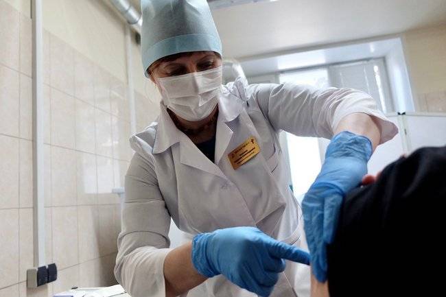 В Новосибирской области выездные бригады вакцинировали почти 10 тысяч жителей