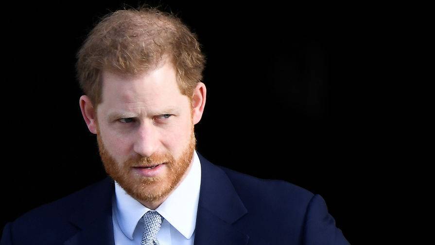 Принц Гарри возвращается в Великобританию на похороны принца Филиппа
