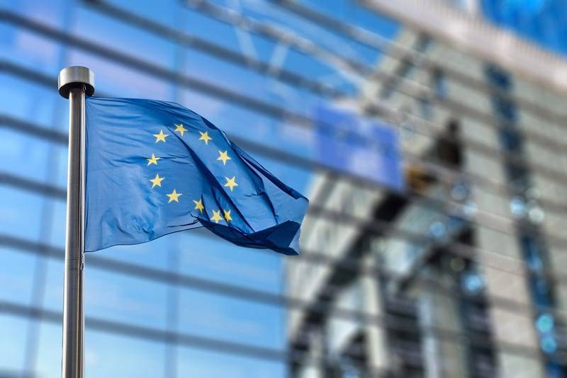 ЕС выделит дополнительные 121,5 млн евро на неотложные нужды борьбы с пандемией и мира