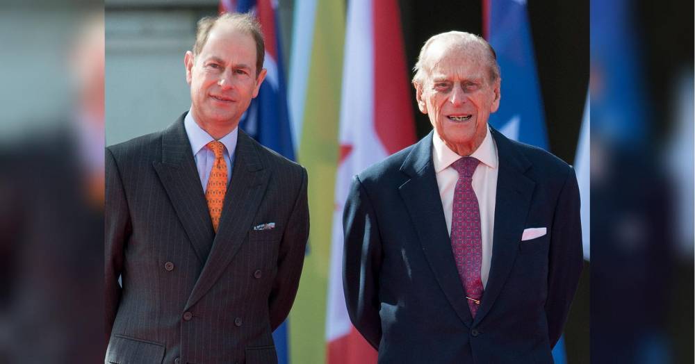 Букингемский дворец объявил, кому после смерти принца Филиппа достанется его титул