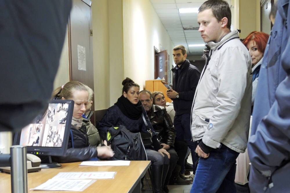 Для мигрантов в России собрались ввести единый электронный документ