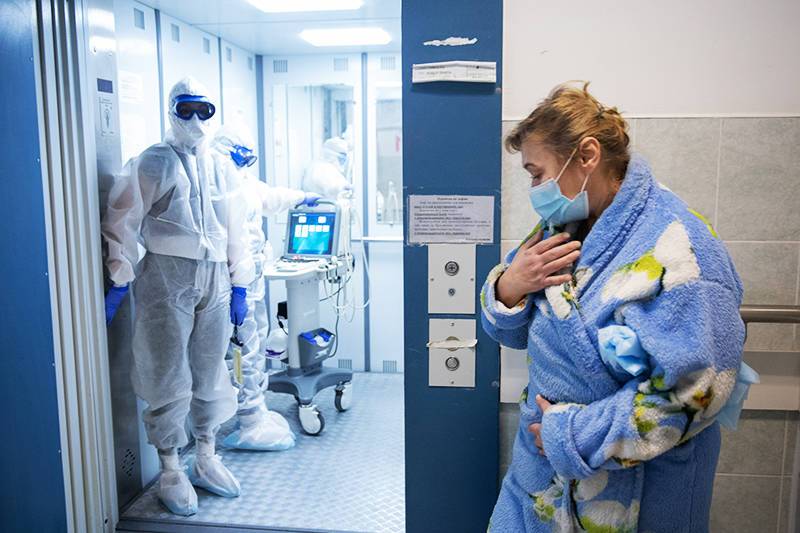 В России выявлено более 9 тысяч новых случаев заражения коронавирусом