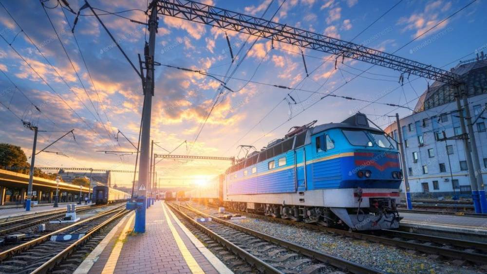 Билеты на поезда Укрзализныци подорожают: как сэкономить пассажирам