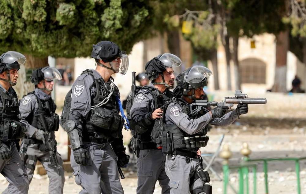 СМИ: в стычках с полицией Израиля в Восточном Иерусалиме ранены сотни палестинцев