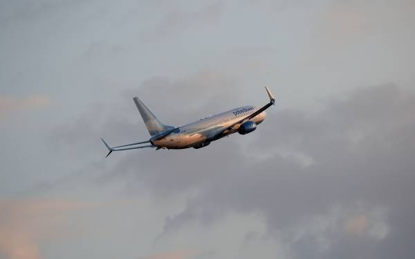 Треть опрошенных россиян призналась в страхе летать на самолёте