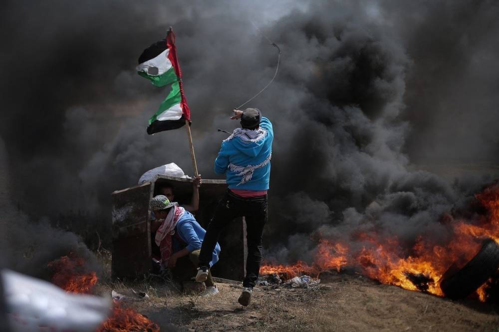 Почти 400 палестинцев пострадали в столкновениях с полицией Израиля
