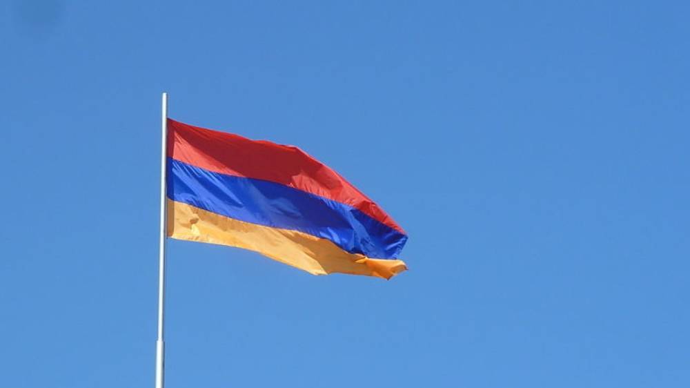 Досрочные парламентские выборы в Армении назначили на 20 июня