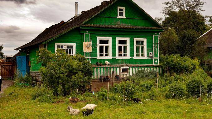 Петербуржцы стали чаще снимать загородные дачи