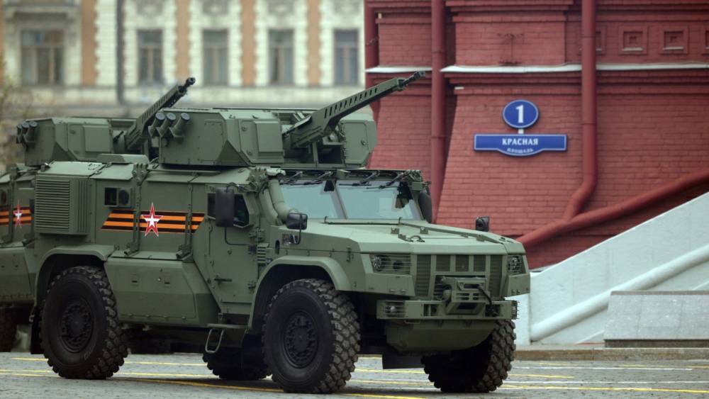 Китайские СМИ составили список самой мощной военной техники на параде Победы в Москве