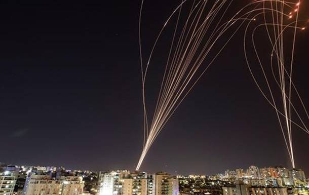 Сектор Газа возобновил обстрел Тель-Авива