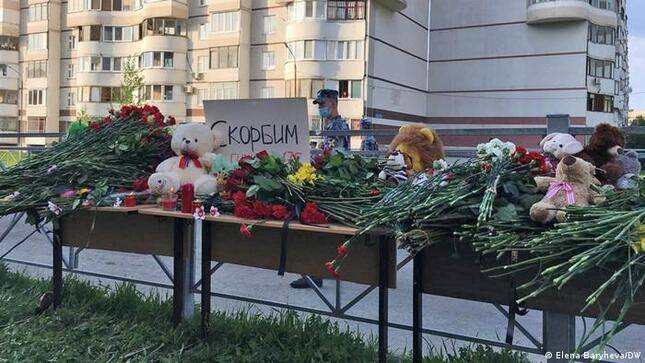Эмомали Рахмон выразил соболезнования Владимиру Путину в связи с трагедией в Казани