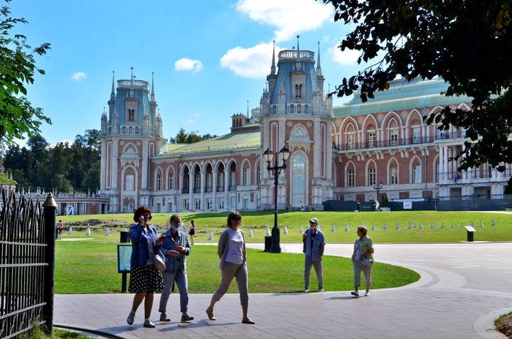 Около миллиона туристов воспользовались программой кешбэка в путешествиях по России