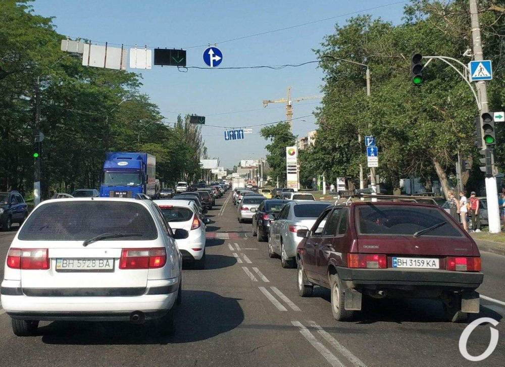 Пробки в Одессе: движение транспорта затруднено на ряде магистральных дорог (карта)