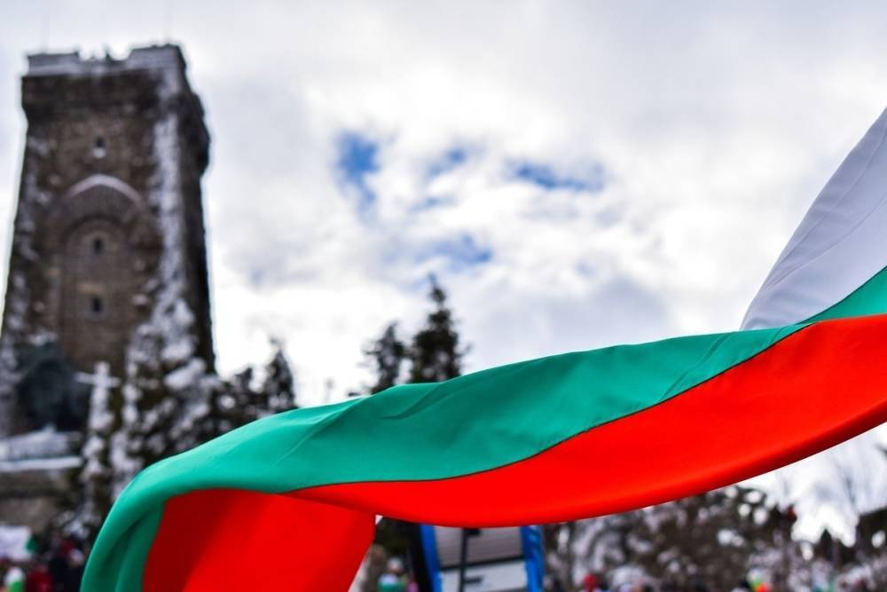«Еще цветочки»: в Болгарии рассказали о набирающей силу «антироссийской дикости»