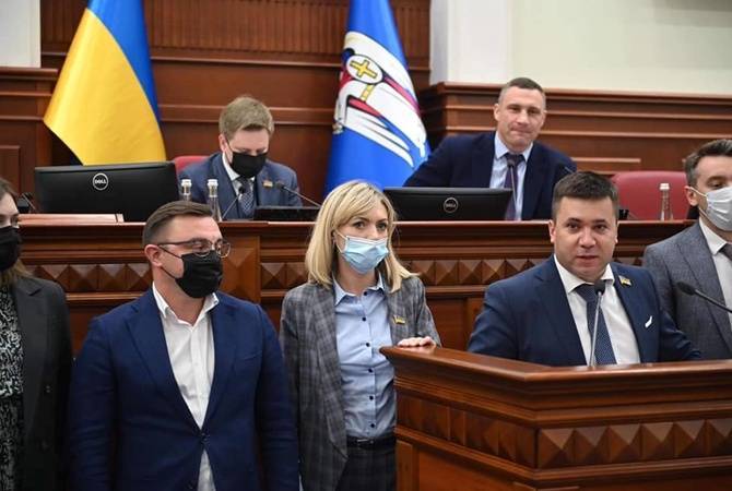 Массовые обыски в КГГА: в “Слуге народа” заявили об обкрадывании каждого киевлянина, а Кличко - о налетах времен Януковича