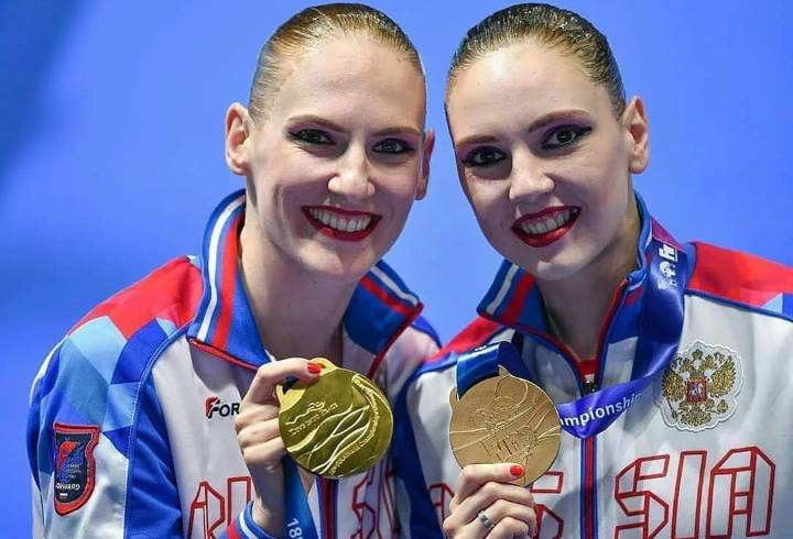 Российские синхронистки Ромашина и Колесниченко выиграли золото на чемпионате Европы