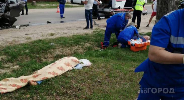 В Чувашии в лобовой аварии умер человек