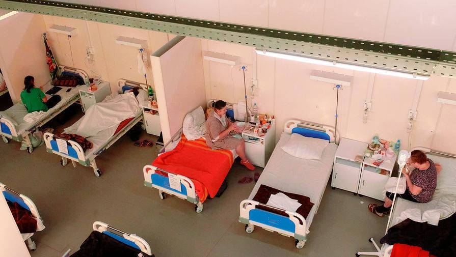 В Хабаровском крае госпитализировали более 10 студентов с отравлением