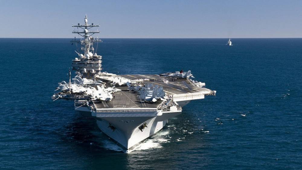 NI: ВМС США готовят авианосец “Джеральд Форд” к бою с Россией и Китаем