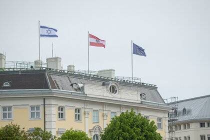 Над ведомством канцлера Австрии подняли флаг Израиля