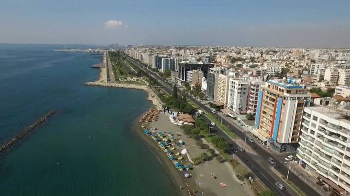 На Кипре возбуждено первое уголовное дело из-за скандала с "золотыми паспортами"