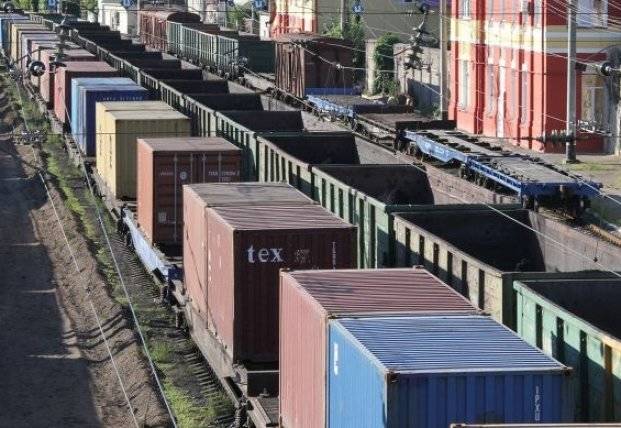 Украина нарастила экспорт и импорт на 20%