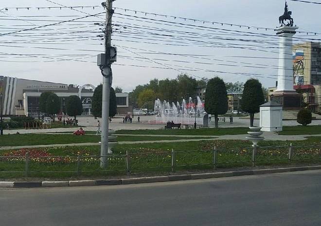 Светомузыкальный фонтан на Московском шоссе снова заработал