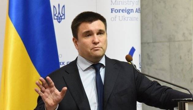 Экс-глава украинского МИД считает, что слова Путина об Украине и аресте Медведчука должны вызывать опасения