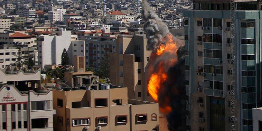 ЦАХАЛ начал широкую ночную атаку в секторе Газа (обновляется)