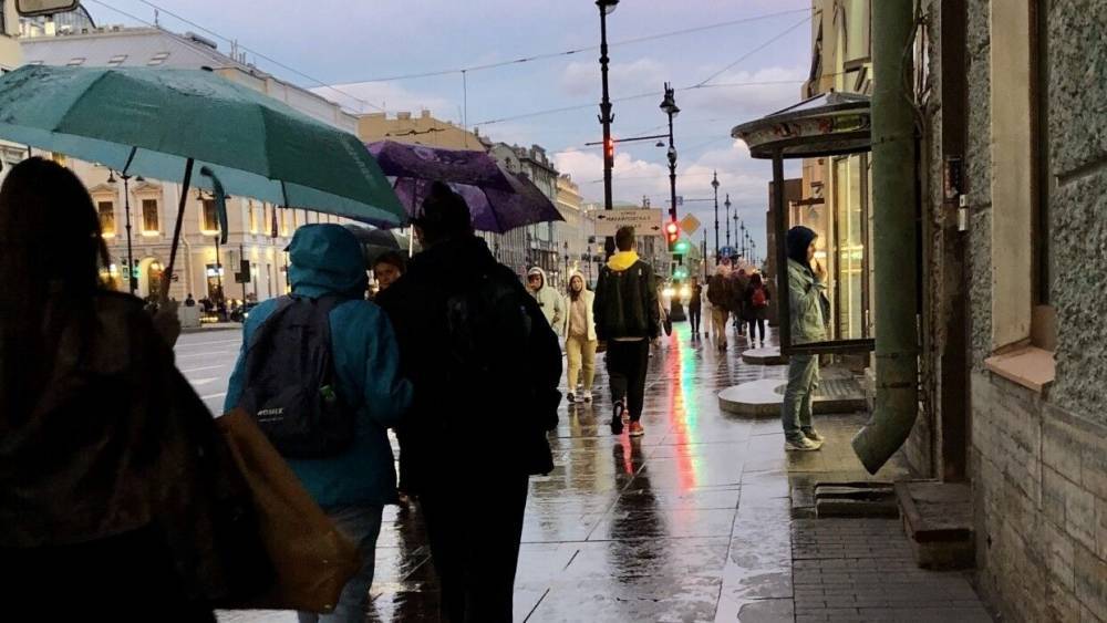 Циклон из Архангельска определит погоду в Петербурге